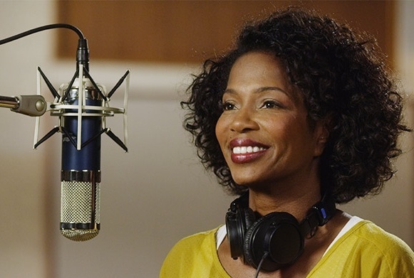 hiw-record--girl-mic-183847-edited hiw-record--girl-mic-183847-edited